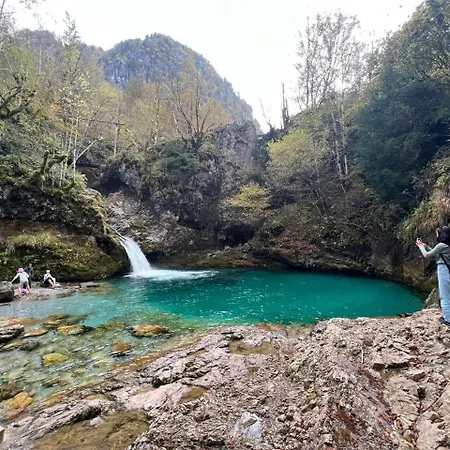 Friendship Dorms Vandrerhjem Shkodër