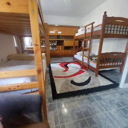 Friendship Dorms شكودر